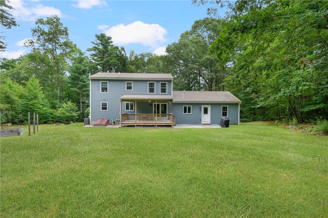 Hopkinton, Rhode Island 02832, United States, 3 Bedrooms Bedrooms, ,3 BathroomsBathrooms,Residential,Active,203595