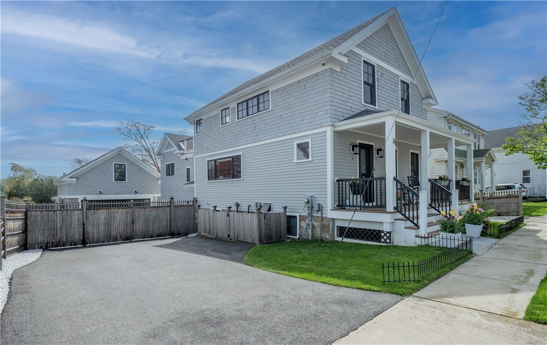 70 Roseneath Avenue