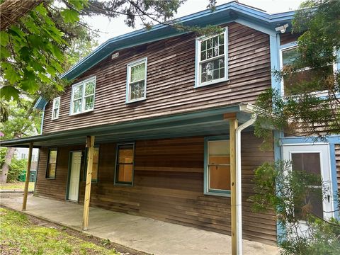 18 Railroad Avenue South Kingstown RI 02892