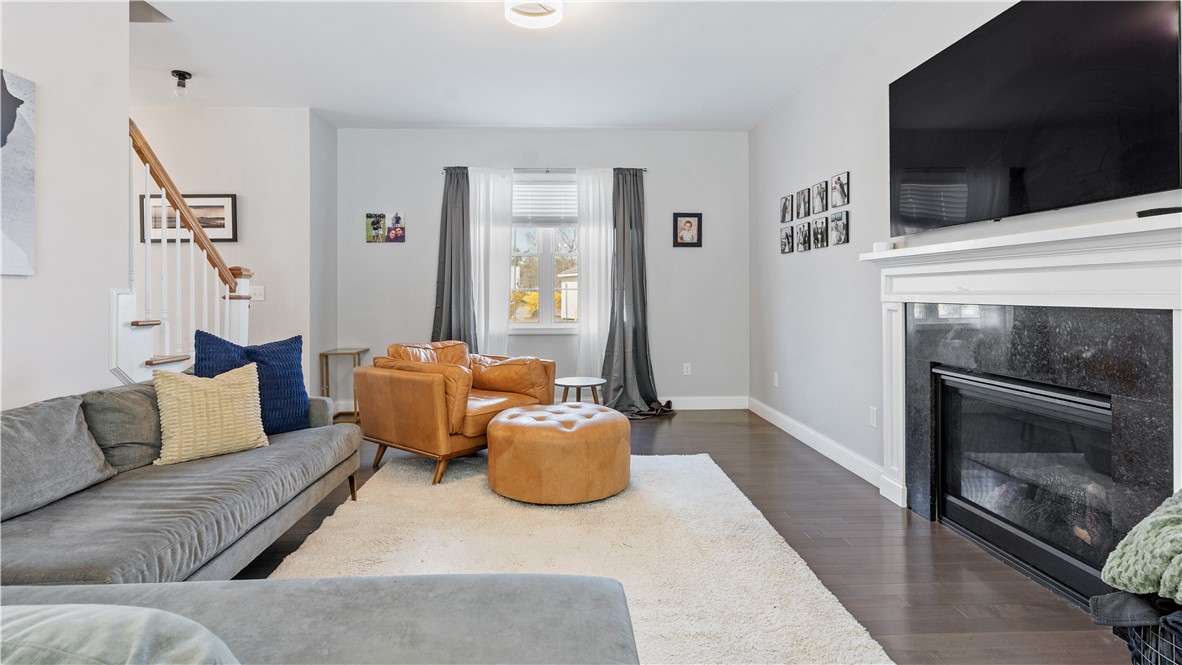 488 Long Street