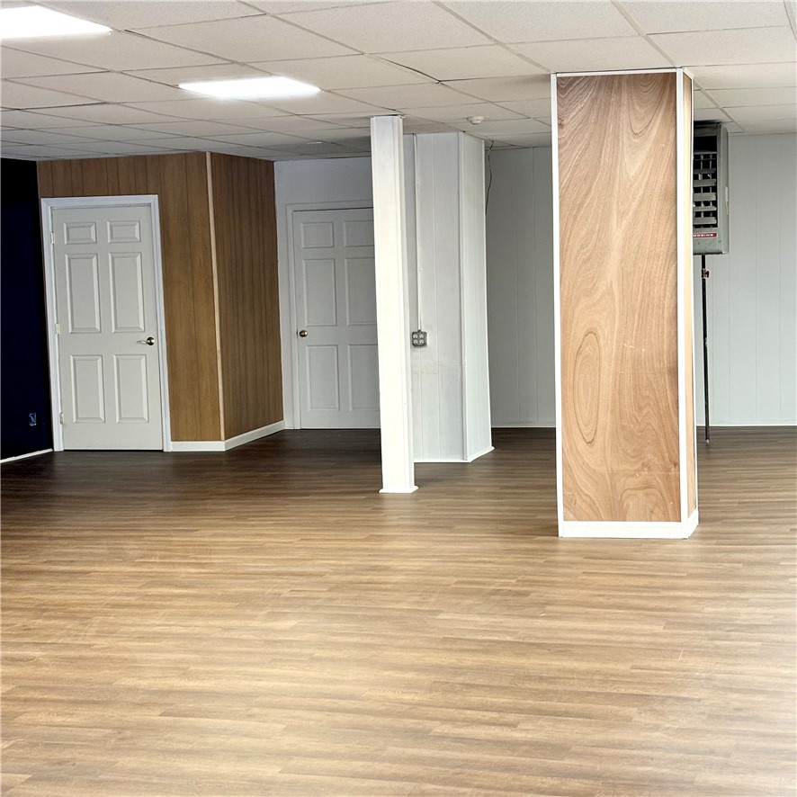 431 Atwells Avenue 1