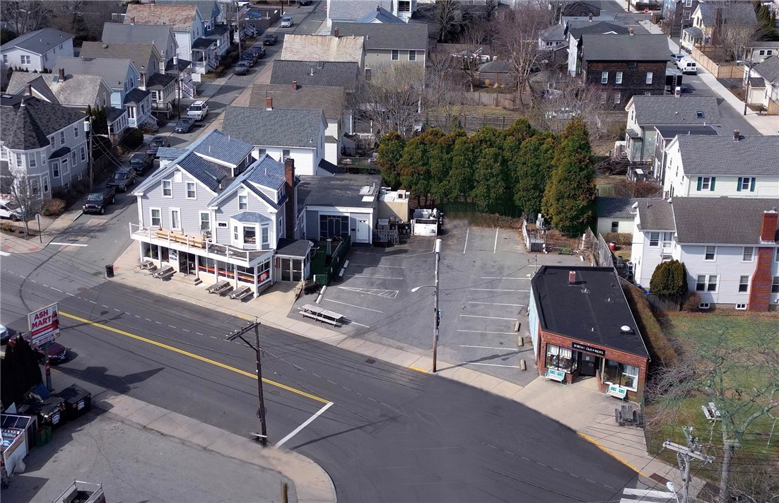 3 7 Carroll Avenue