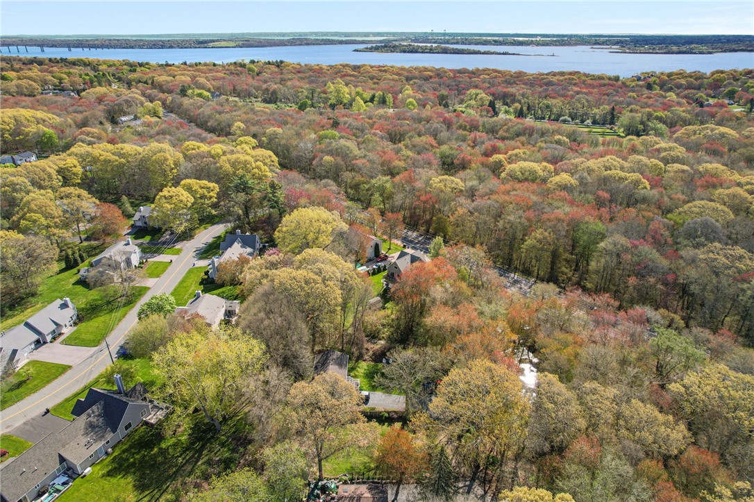 7 Winterberry Road