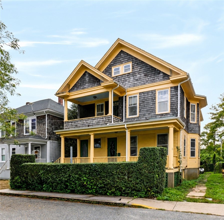 7 Princeton Street