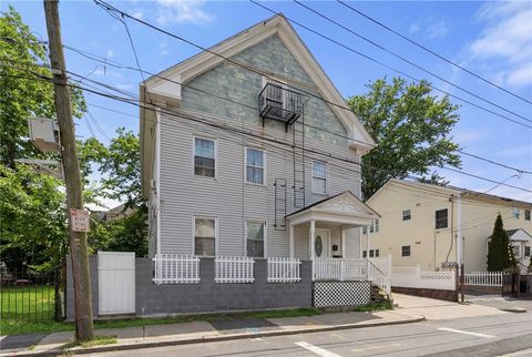 394 Blackstone Street Providence RI 02907