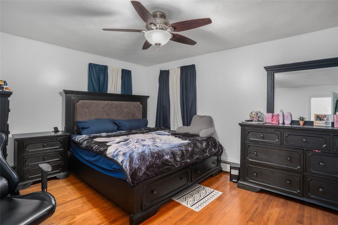 3 Vineland Avenue