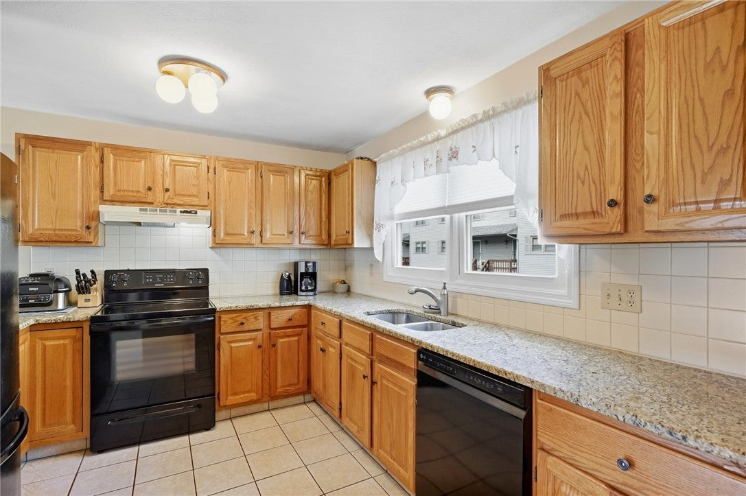 1603 Plainfield Pike H6