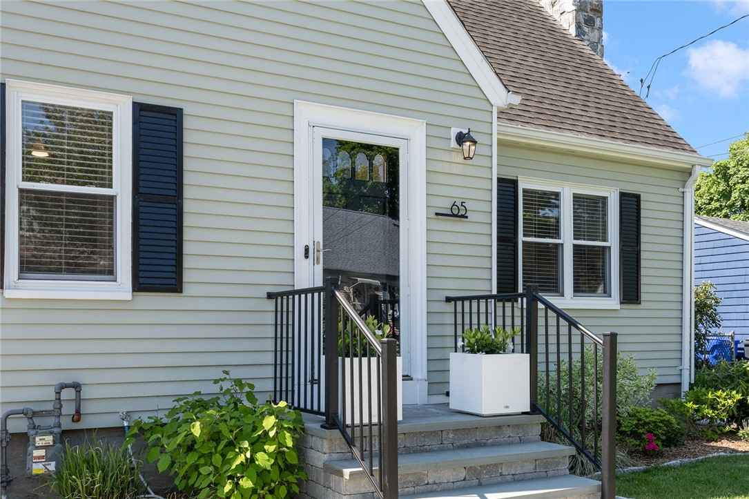 65 Thurston Street