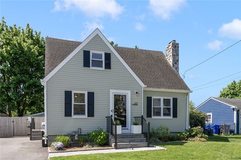 65 Thurston Street East Providence RI 02915
