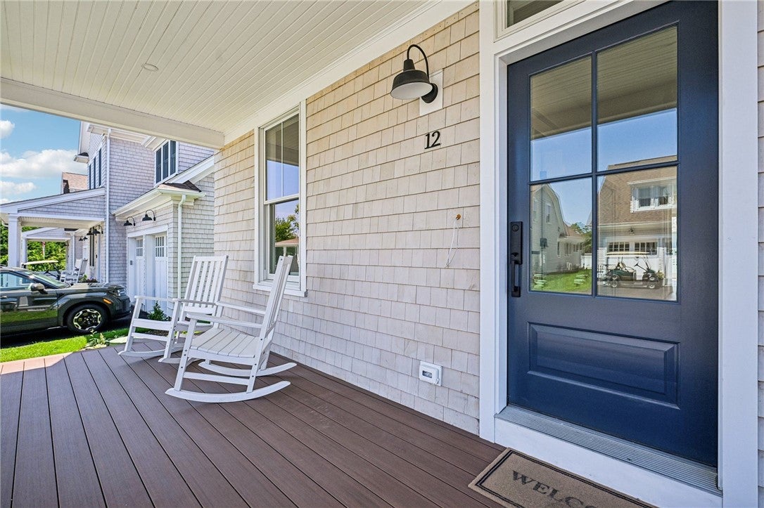 12 Lookout Lane