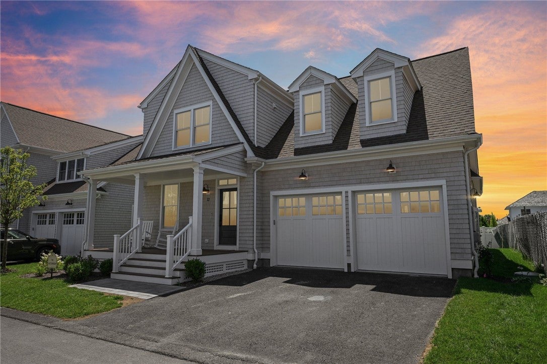 12 Lookout Lane