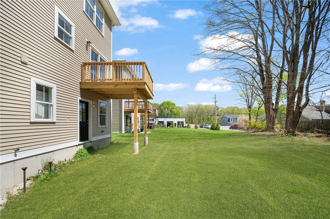 40 Farnum Pike 4