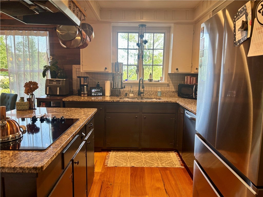 31 Hamilton Hill