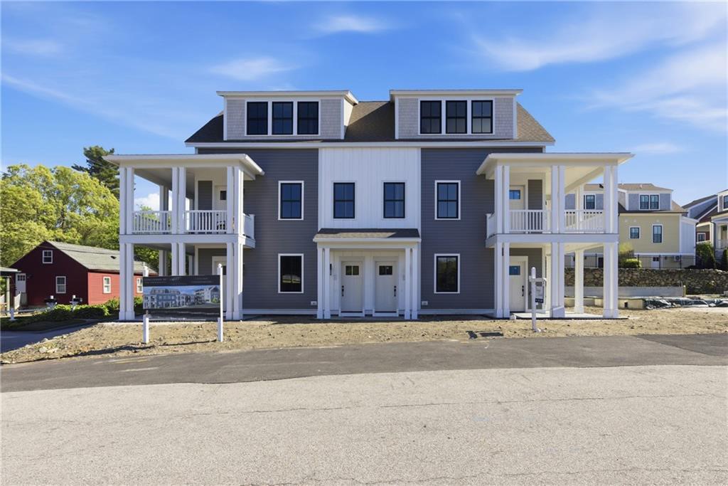 67 Queen Street 2C