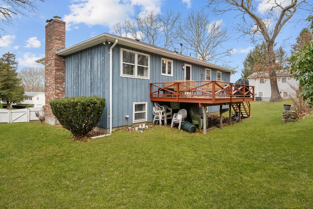 35 Robin Hollow Lane