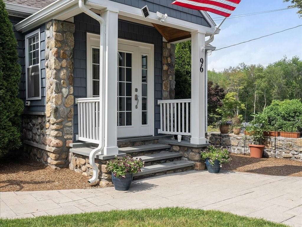 96 Ashaway Road