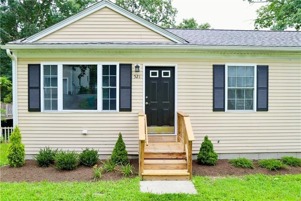 521 10TH AVE, WOONSOCKET, RI 02895 - Image 2e9d24fa545195e65e68fa9cc13c8e3d/736232312