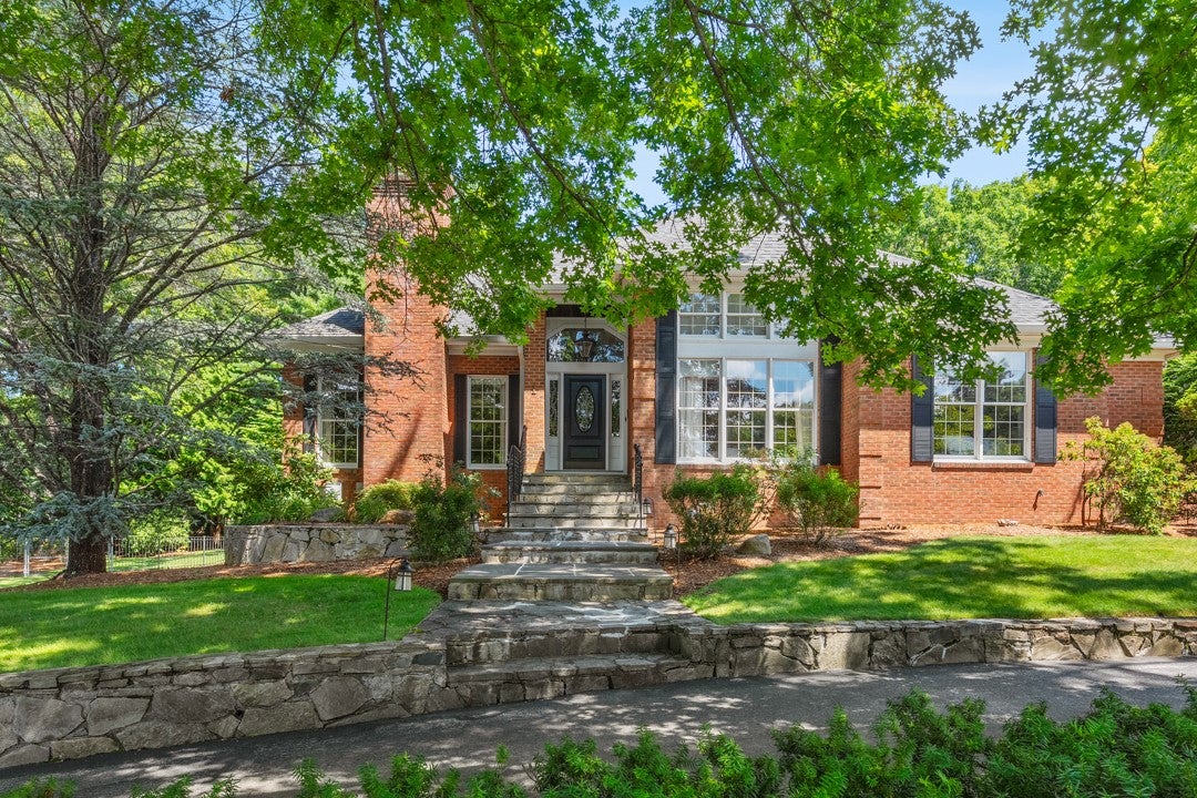 1 Mulberry Court