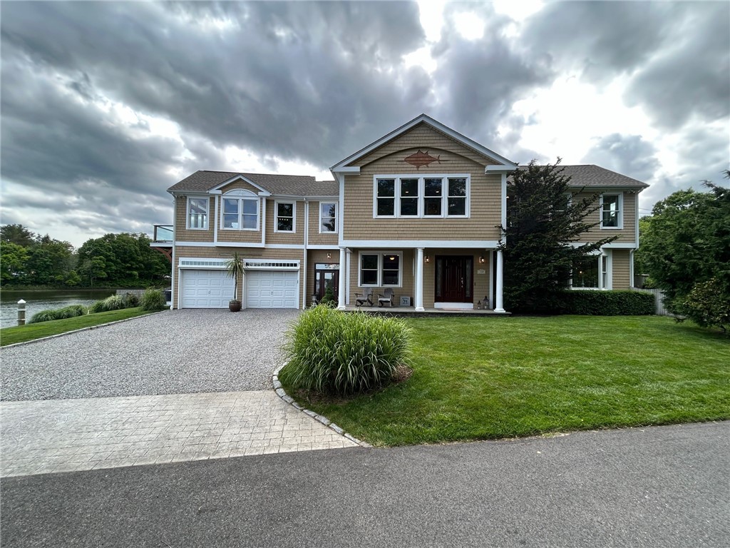 137 Congdon Avenue