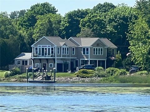 137 Congdon Avenue North Kingstown RI 02852