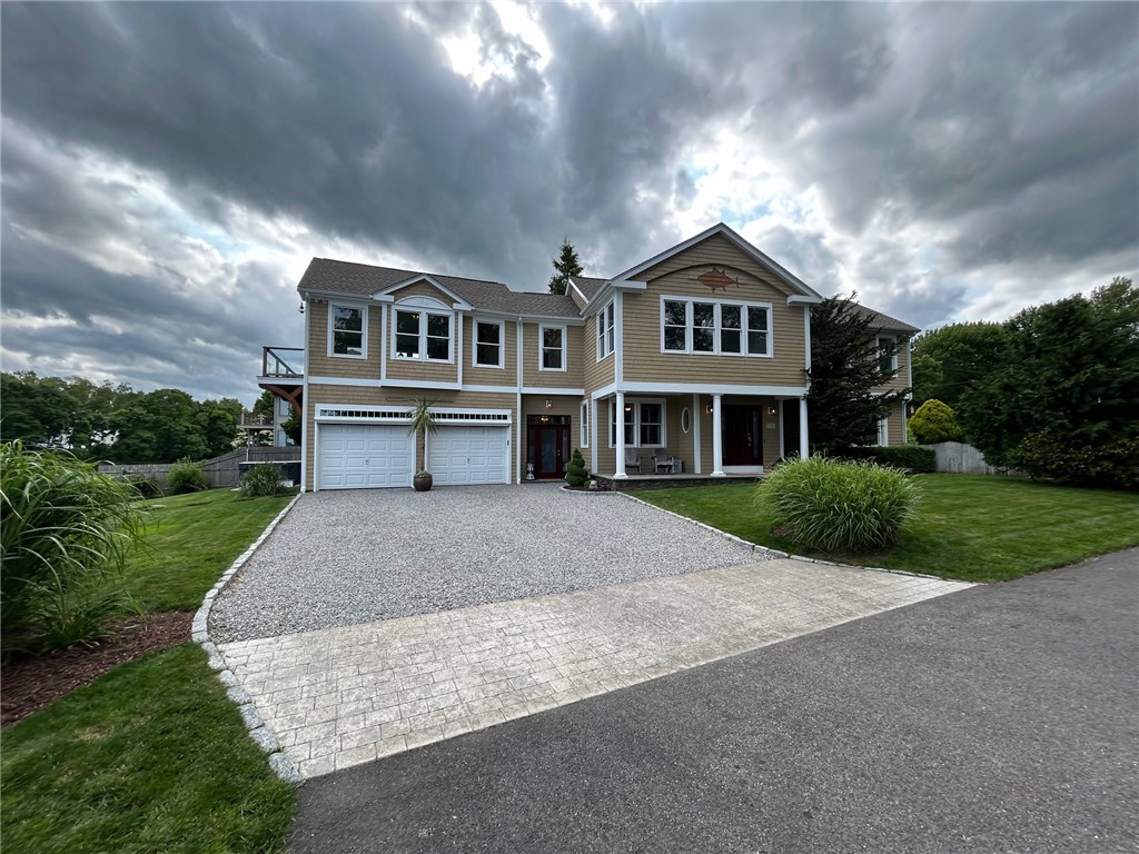 137 Congdon Avenue