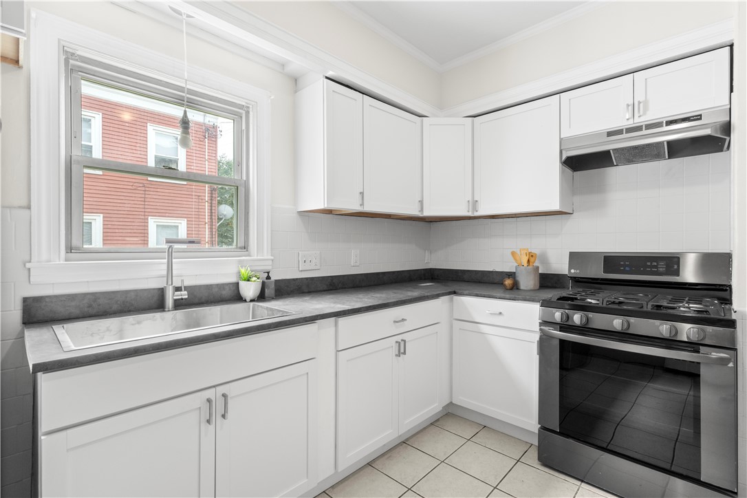 1250 Cranston Street