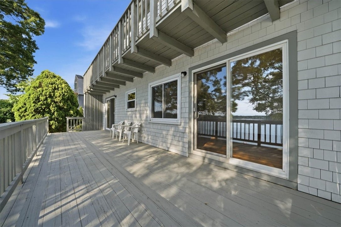 265 Grand View Dr, Warwick, RI, 02886, USA, 3 Bedrooms Bedrooms, ,3 BathroomsBathrooms,Residential,Contingent,265 Grand View Dr,1416484