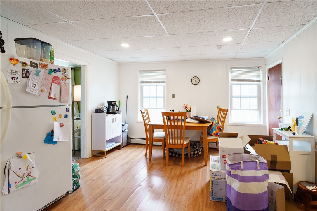 32 Bouvier Avenue 3