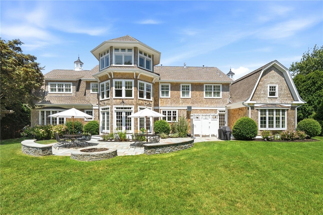 160 Watch Hill Road
