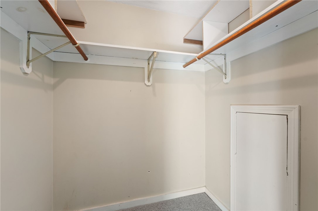 Richmond, Rhode Island 02892, United States, 3 Bedrooms Bedrooms, ,2 BathroomsBathrooms,Residential,Pending,186247