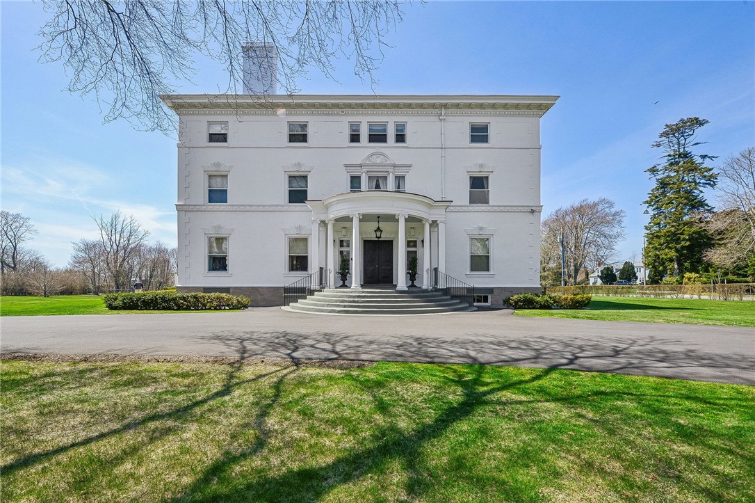 519 Bellevue Avenue 1W