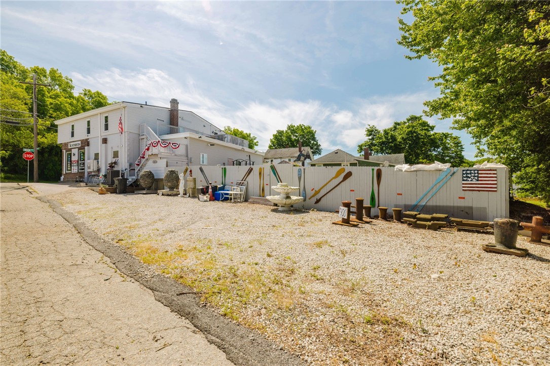 1019 Main Road