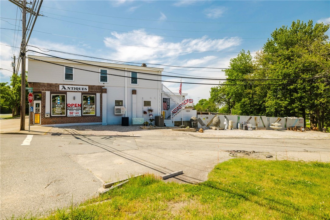 1019 Main Road