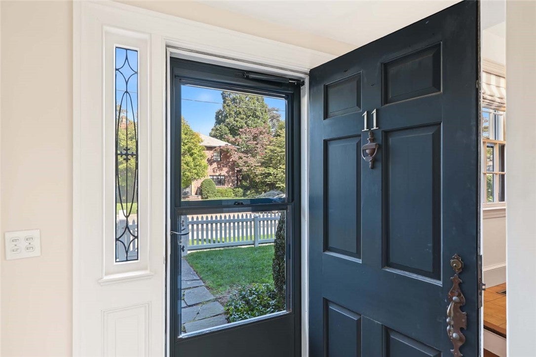 11 Intervale Road