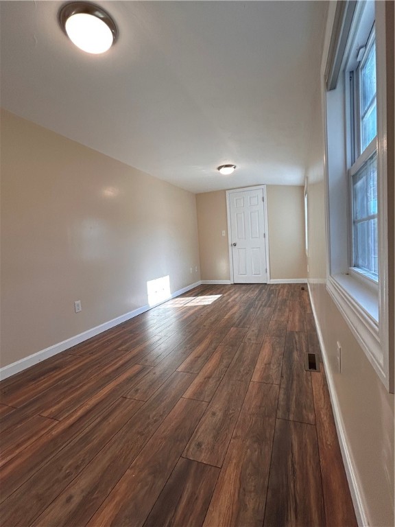 Cumberland, Rhode Island 02864, United States, 3 Bedrooms Bedrooms, ,2 BathroomsBathrooms,Residential,Active,27710