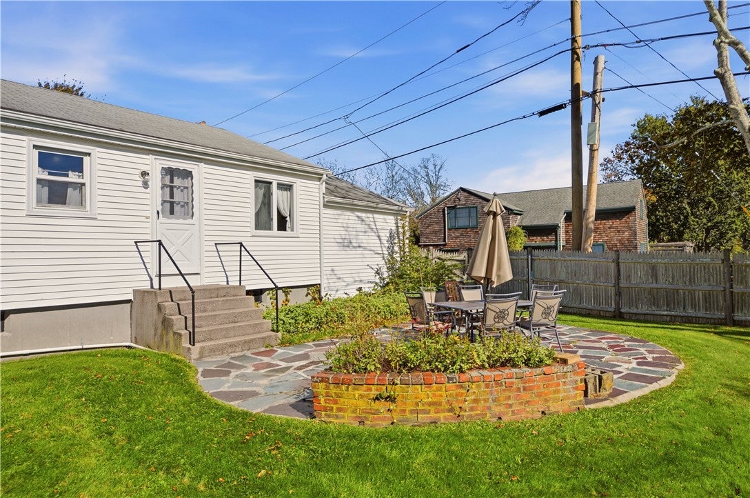 123 Ruggles Avenue