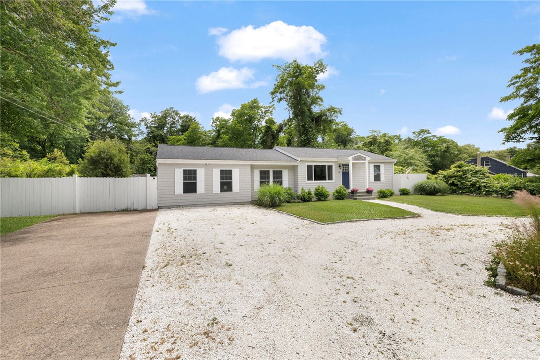 48 Foddering Farm Road