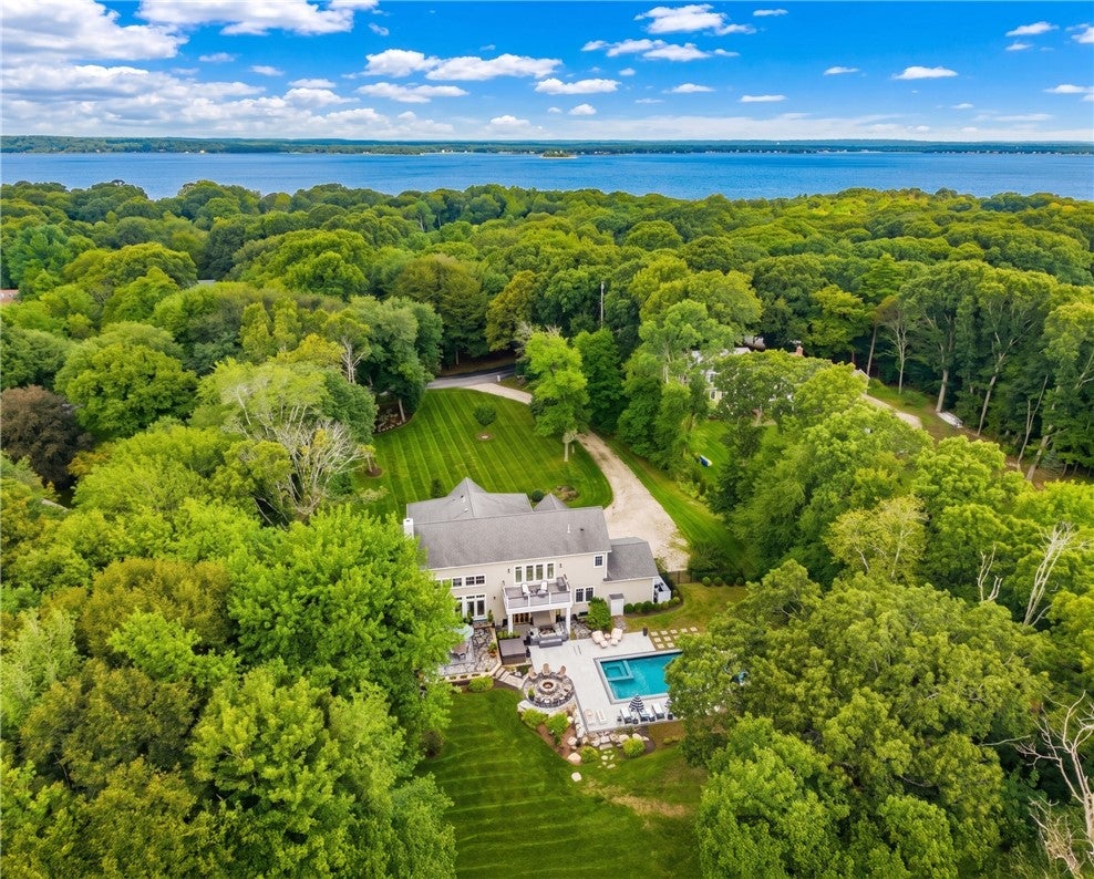 250 West Reach Drive