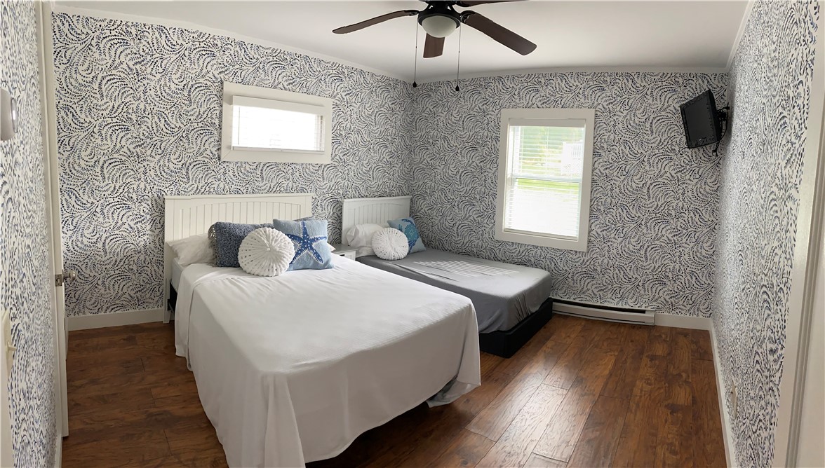 Narragansett, Rhode Island 02882, United States, 2 Bedrooms Bedrooms, ,1 BathroomBathrooms,Residential,Active,102531