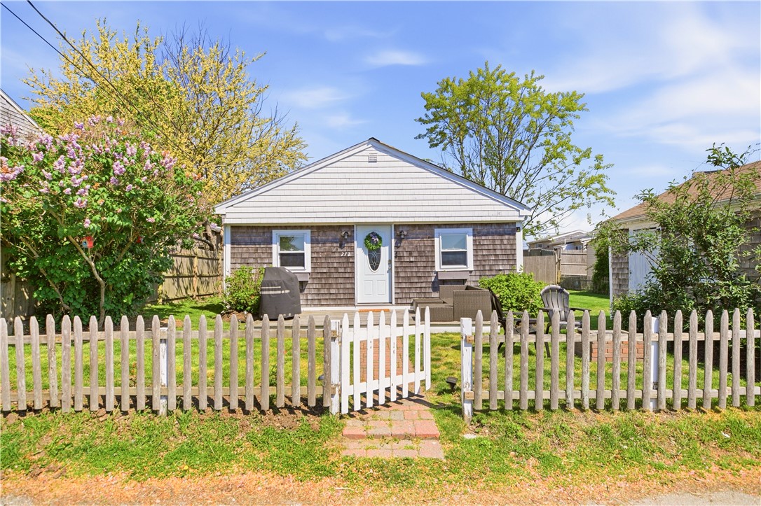 272 Riverside Street