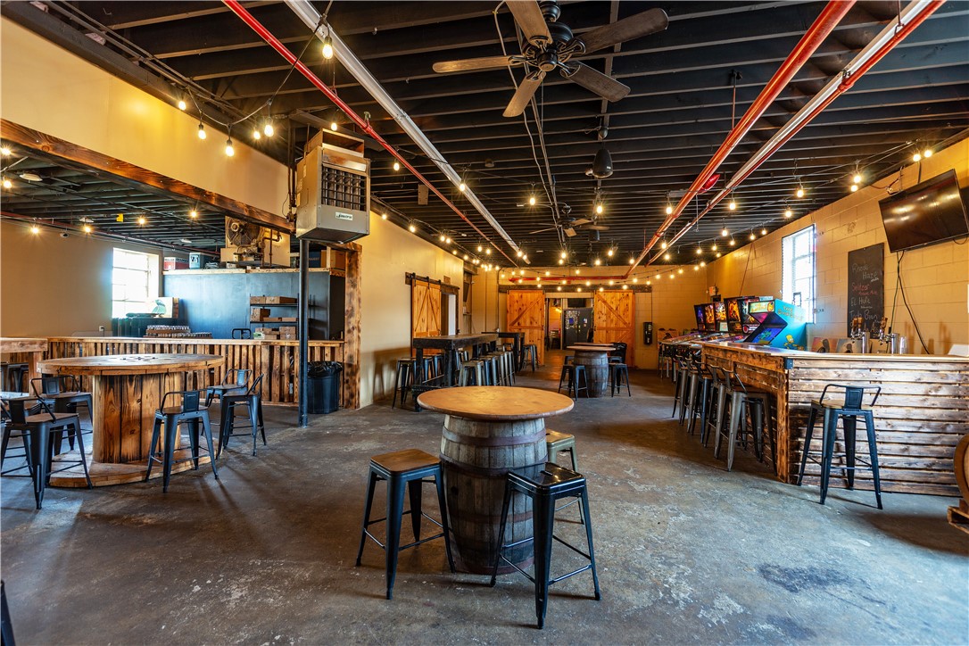 Cumberland, Rhode Island 02864, United States, ,Commercial,Active,158102