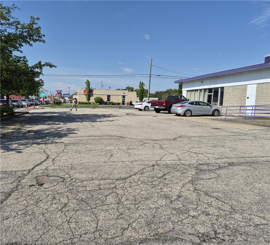 1620 Post Road