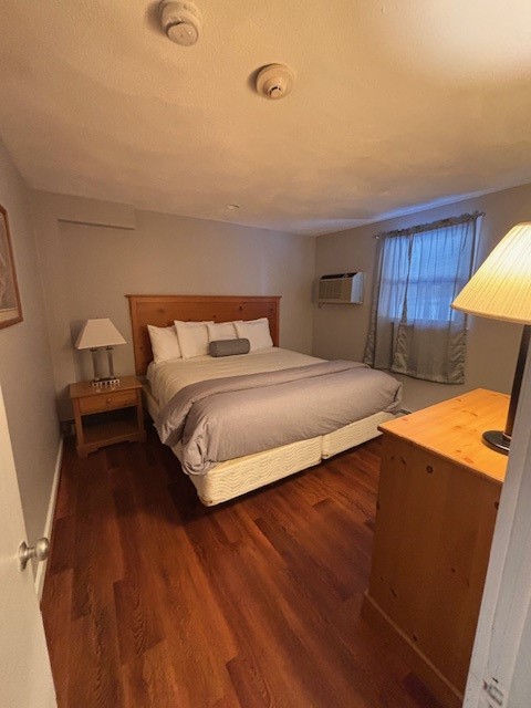 642 Boston Neck Road