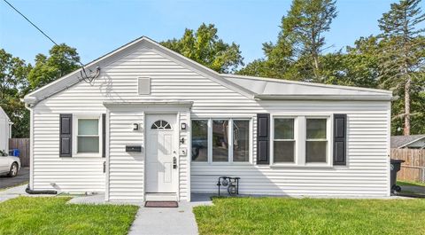 4 Orford Street North Providence RI 02904