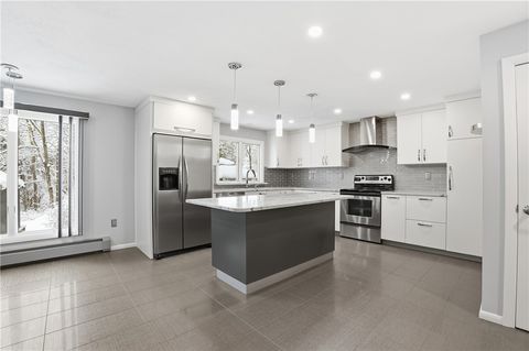 6 Cross Street Seekonk MA 02769