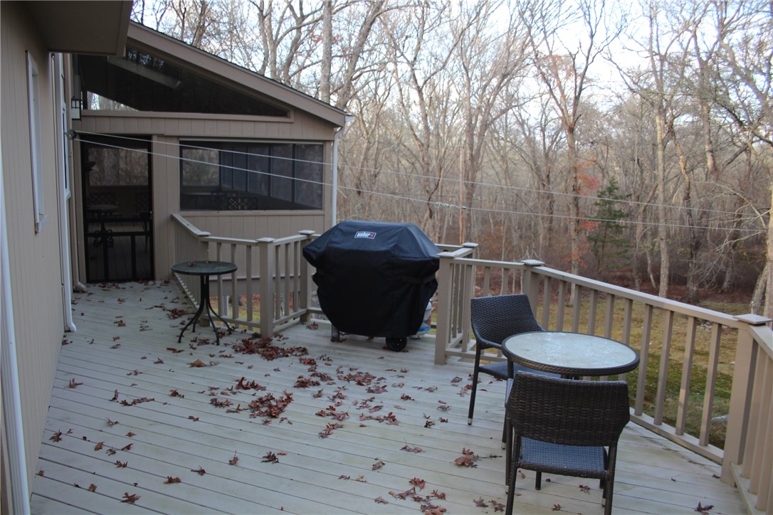 129 Peckham Hollow Road