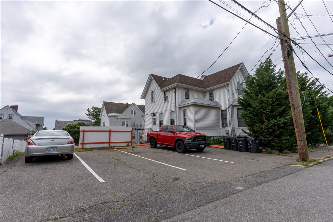 93 Warren Avenue 4