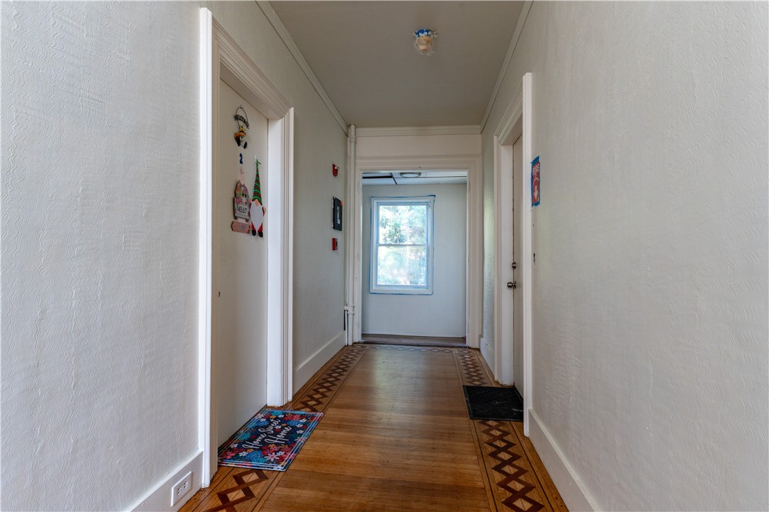 93 Warren Avenue 4