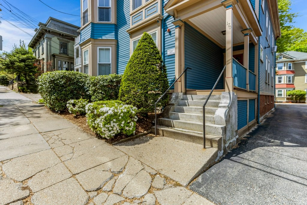 170 Prospect Street 6