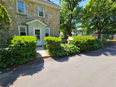 57 River Road Smithfield RI 02917